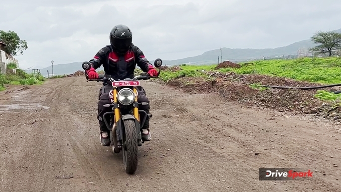 Triumph Speed 400 Review