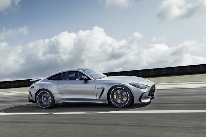 2023 Mercedes-AMG GT