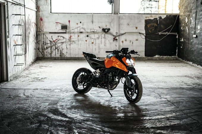 2024 KTM 250 Duke