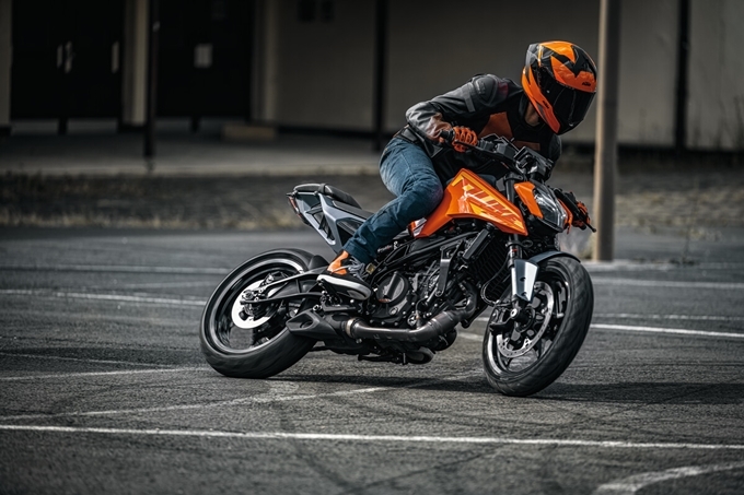 2024 KTM 250 Duke