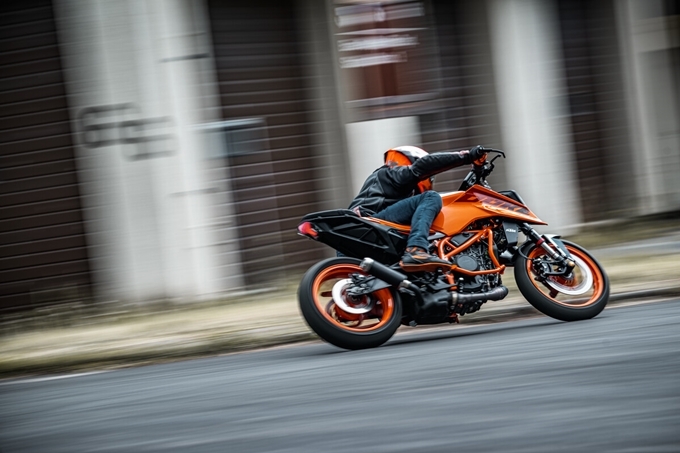 2024 KTM 390 Duke