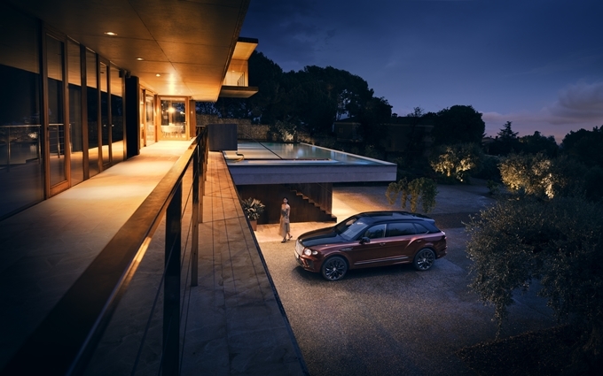 Bentley Bentayga Extended Wheelbase Mulliner