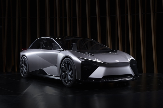Lexus LF-ZC Concept