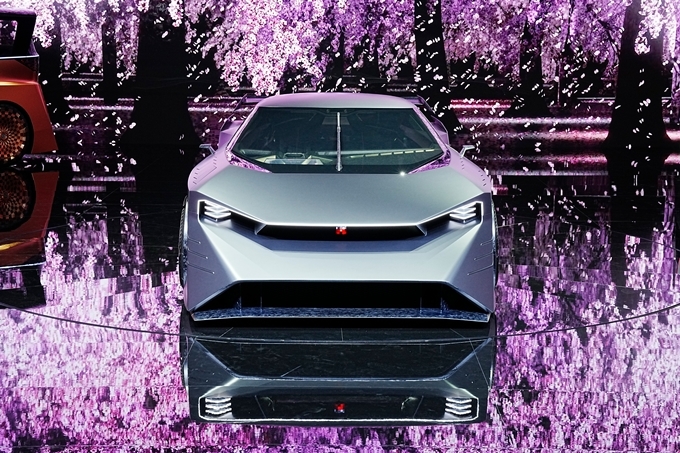 Nissan Hyper Force Concept