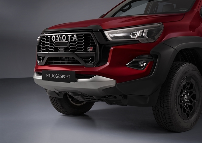 Toyota Hilux GR Sport II