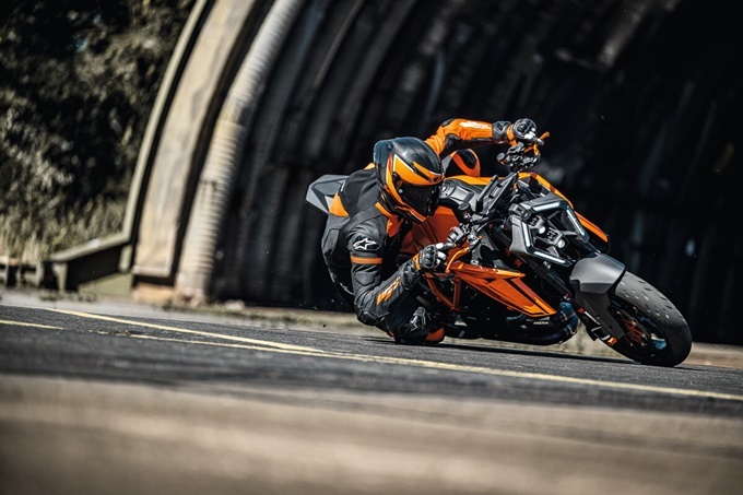 KTM 1390 Super Duke R