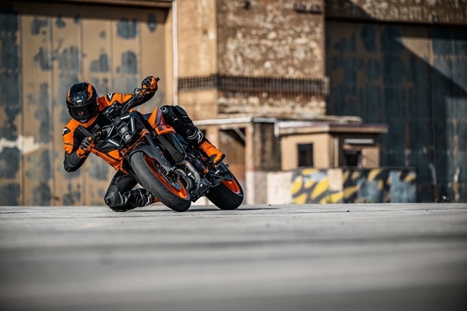 KTM 990 DUKE