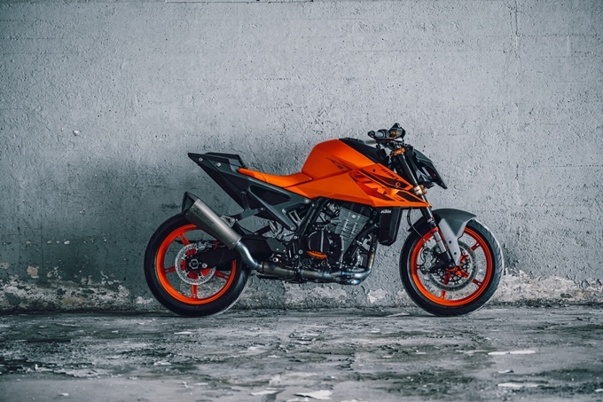 KTM 990 DUKE
