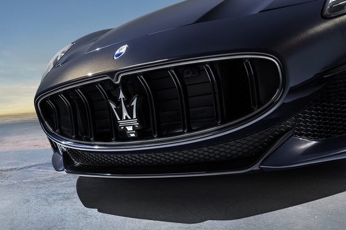 Maserati GranCabrio Trofeo
