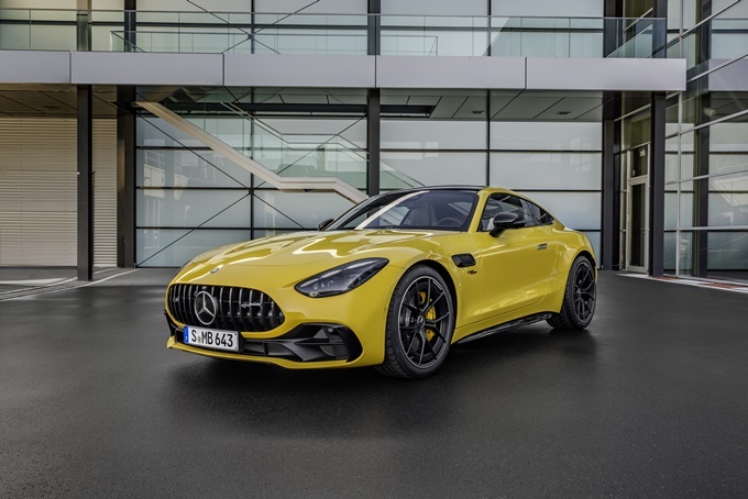 Mercedes-AMG GT 43 Coupe