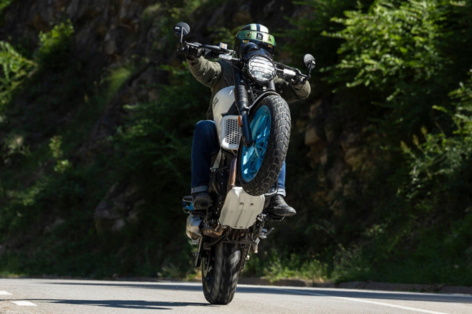 Royal Enfield Guerrilla 450