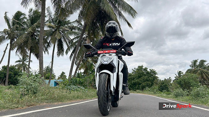 UltraViolette F77 Mach 2 Review