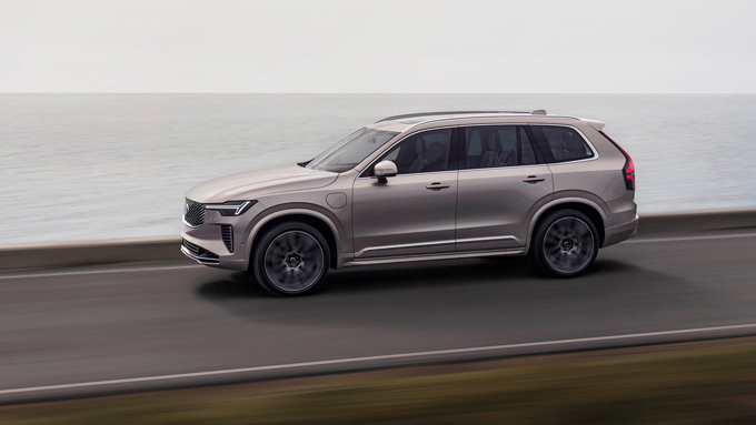 2025 Volvo XC90