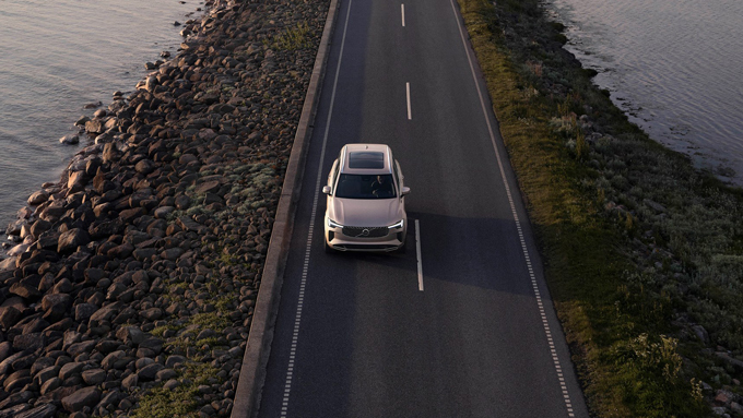 2025 Volvo XC90