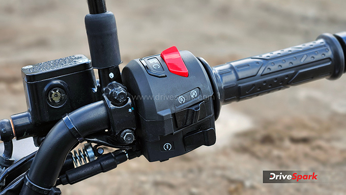 Bajaj Pulsar N125 Review