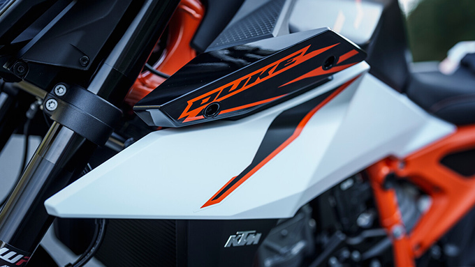 KTM 990 Duke R