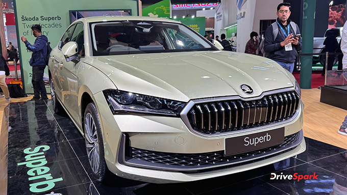 2025 Skoda Superb