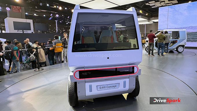 Hyundai E4W Concept Images [HD]: Hyundai E4W Concept Interior ...
