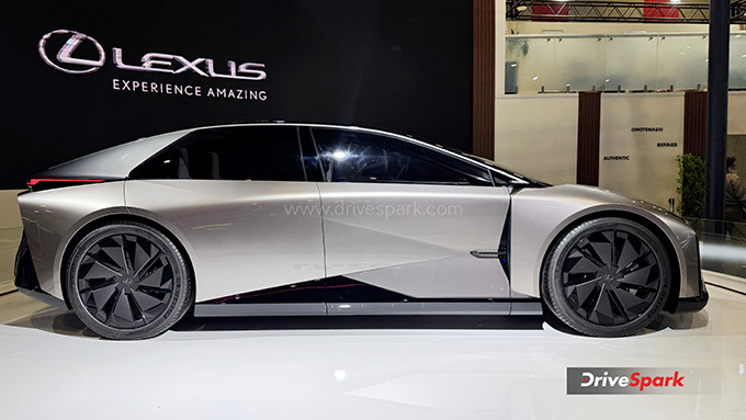 Lexus LF-ZC Concept
