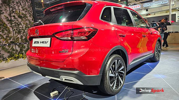 MG ZS HEV