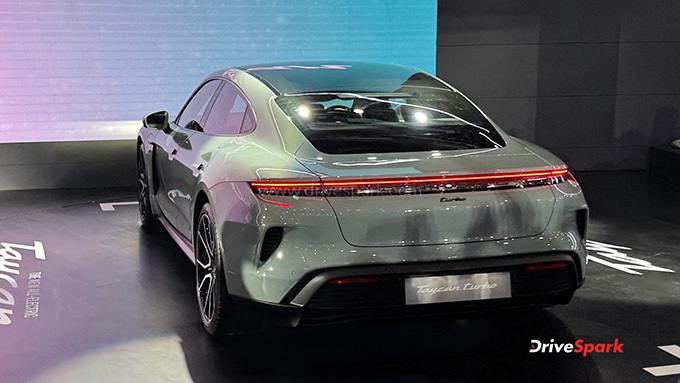 Porsche Taycan Turbo