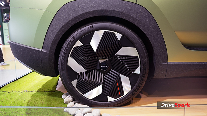 Skoda Vision 7S Concept