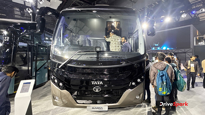 Tata Magna Coach