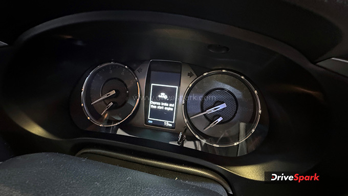 Toyota Hilux Black Edition