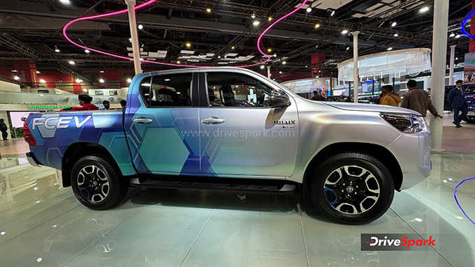 Toyota Hilux FCEV Concept