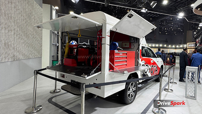 Toyota Hilux Field Diagnosis Vehicle