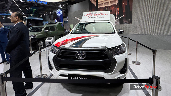 Toyota Hilux Field Diagnosis Vehicle