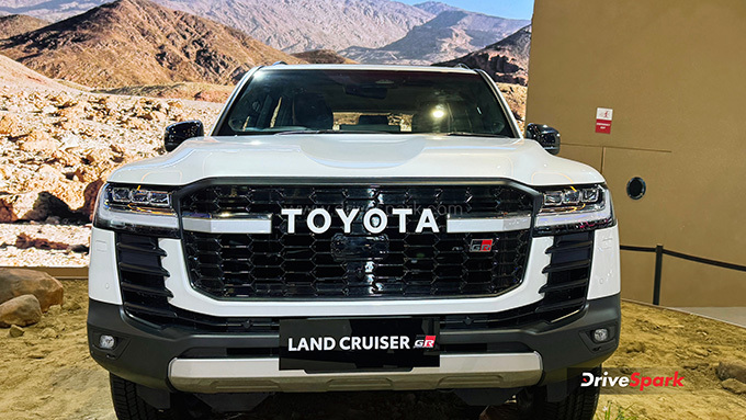 Toyota Land Cruiser GR Sport