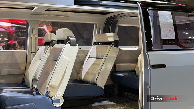 Toyota X-Van Gear Concept