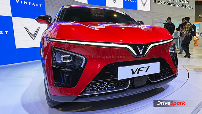 VinFast VF 7