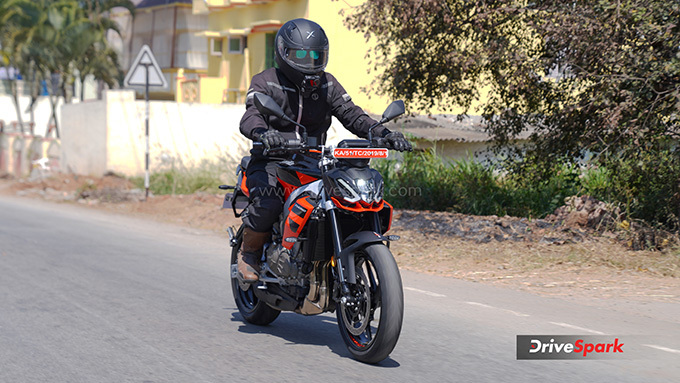 Aprilia Tuono 457 Review