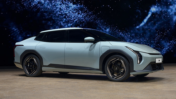 Kia EV4