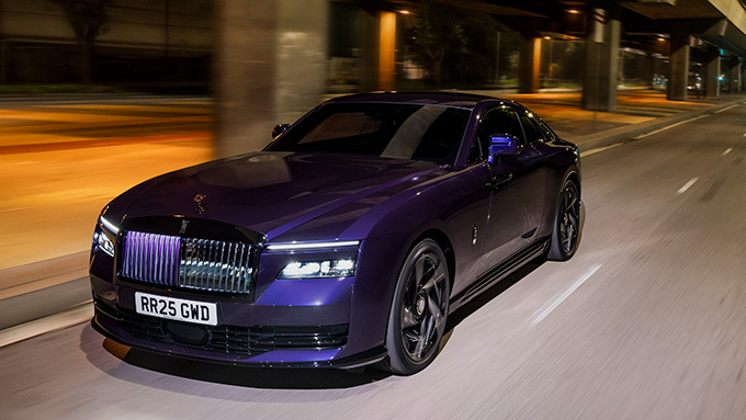 Rolls-Royce Black Badge Spectre