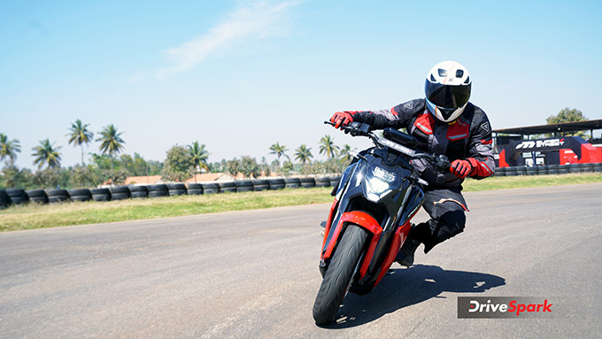 Ultraviolette F77 SuperStreet