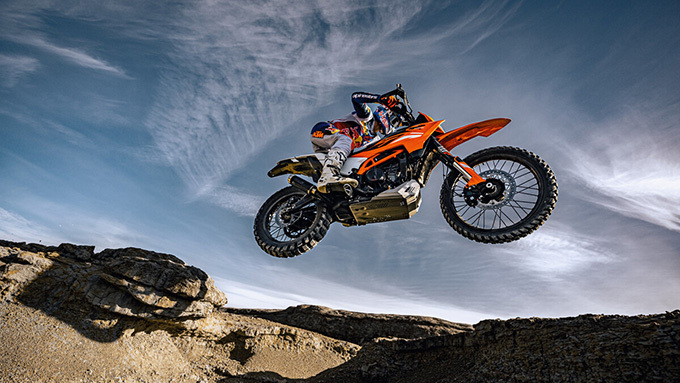 2025 KTM 390 Enduro R