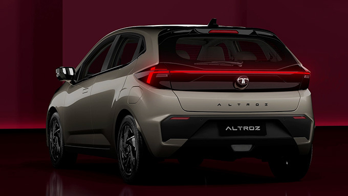 2025 Tata Altroz