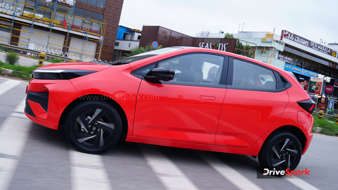 Tata Altroz Facelift Review