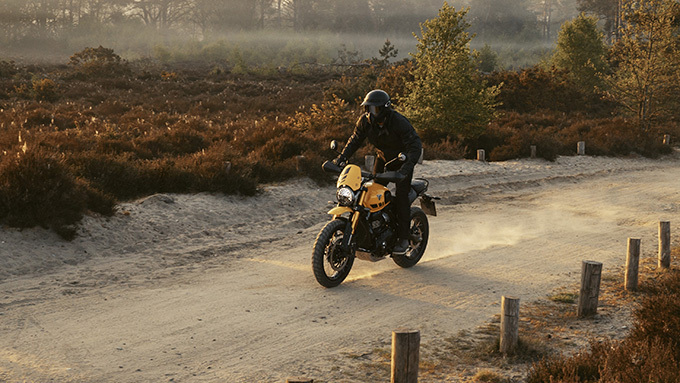 Triumph Scrambler 400 XC