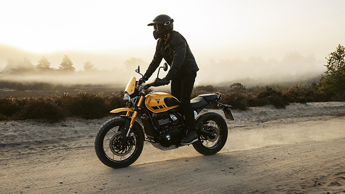 Triumph Scrambler 400 XC