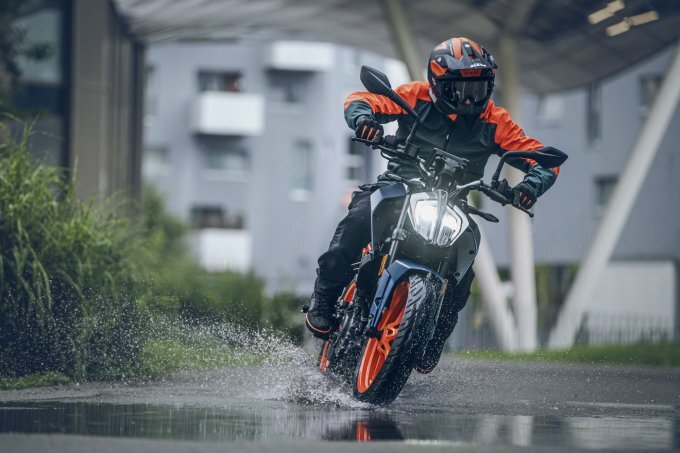 KTM 160 DUKE