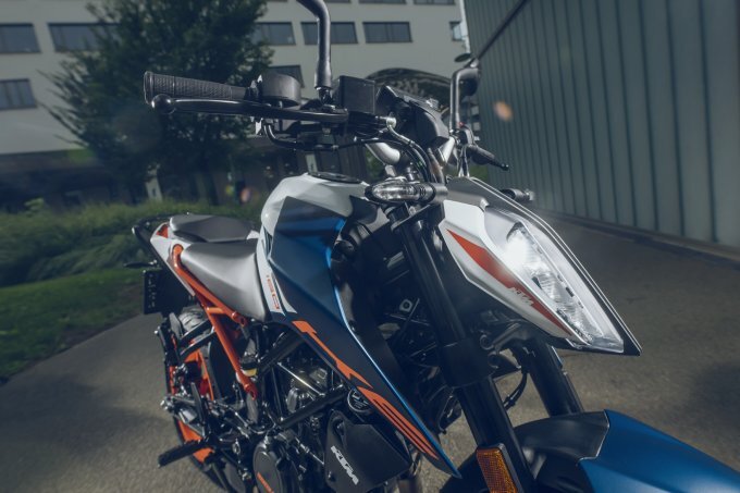 KTM 160 DUKE