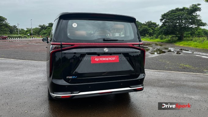 MG M9 Presidential Limousine Review