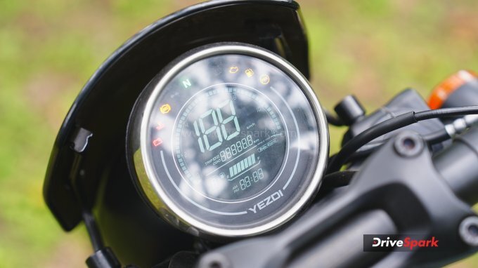 2025 Yezdi Roadster Review