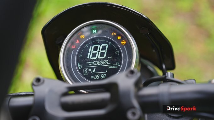 2025 Yezdi Roadster Review