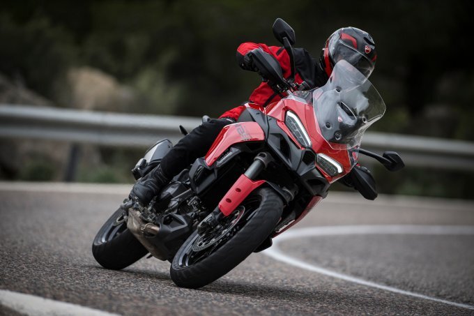 2025 Ducati Multistrada V2