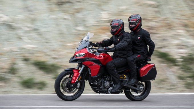 2025 Ducati Multistrada V2